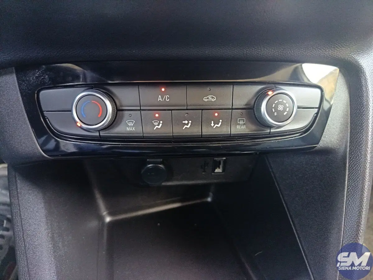 Opel Corsa usata a Firenze (12)