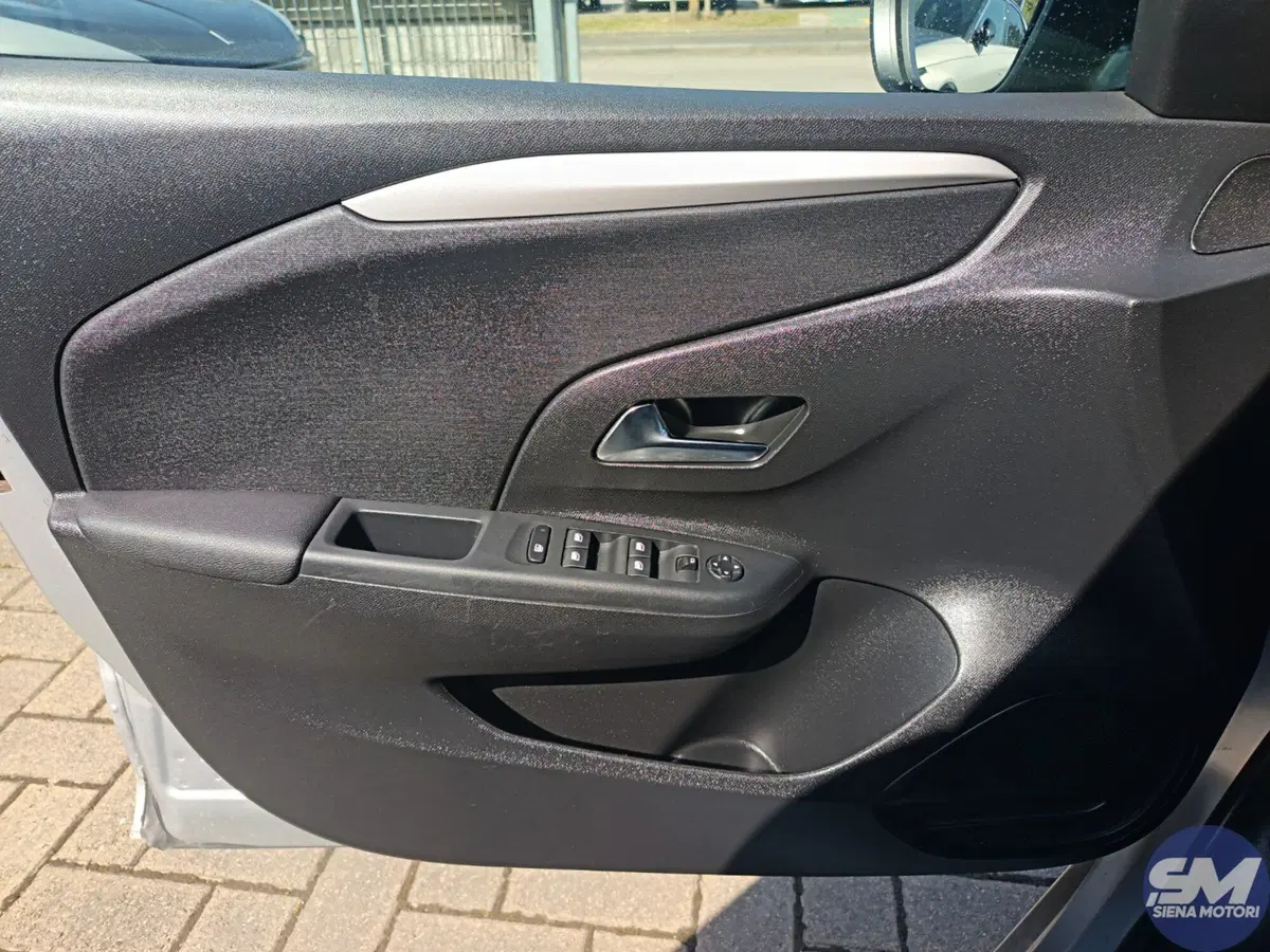 Opel Corsa usata a Firenze (16)