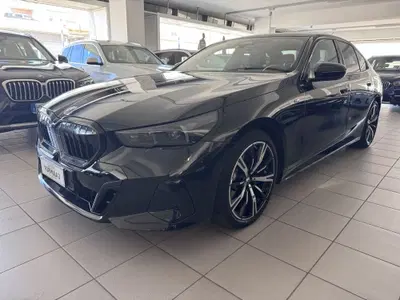 BMW Serie 5 525d cat xDrive Eletta del 2024 usata a Messina