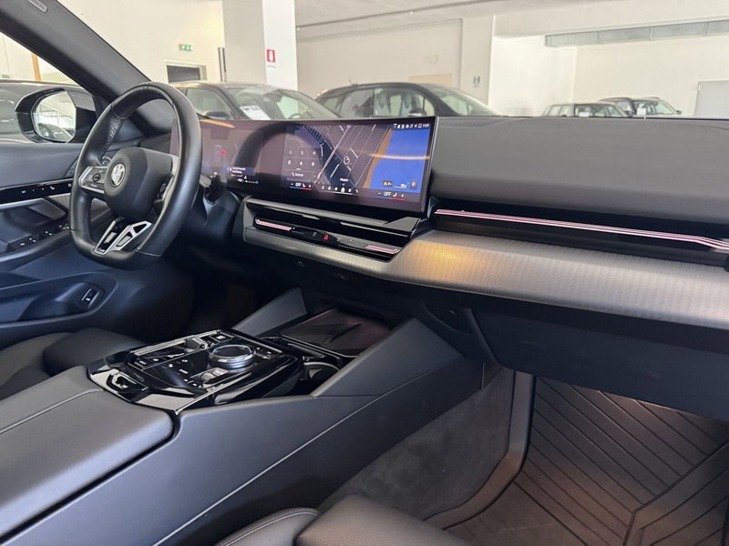 BMW Serie 5 usata a Messina (10)