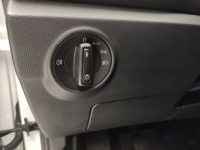 Volkswagen T-Roc usata a Avellino (17)