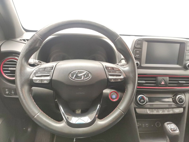 Hyundai Kona usata a Avellino (17)