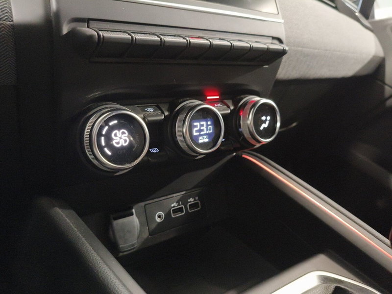 Renault Clio usata a Brescia (18)