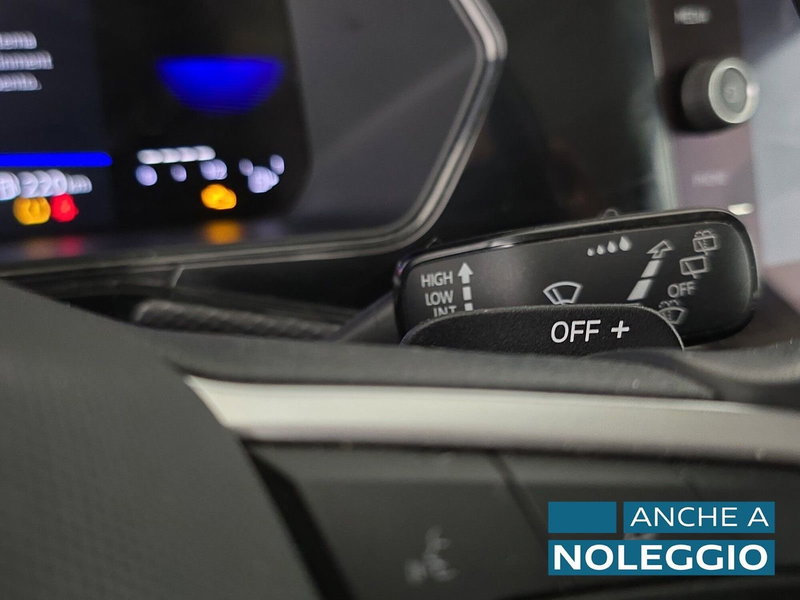 Volkswagen T-Cross usata a Alessandria (11)