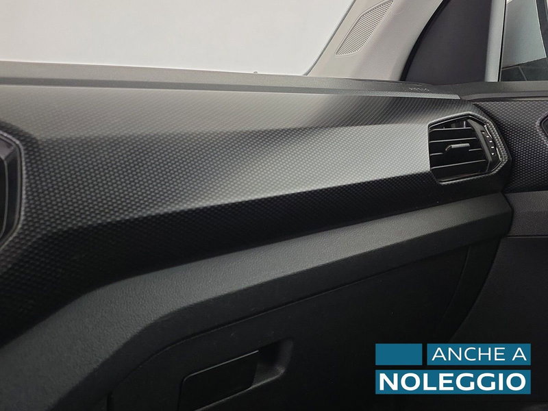 Volkswagen T-Cross usata a Alessandria (12)