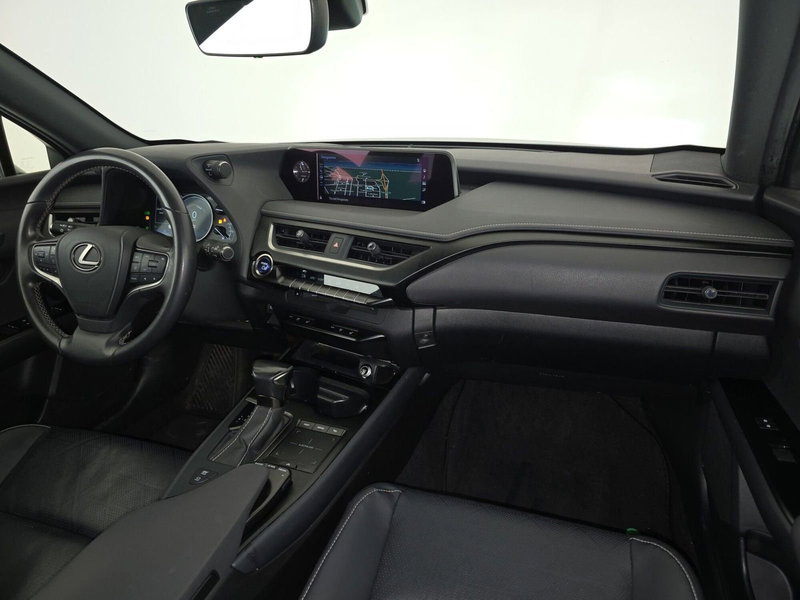 Lexus UX usata a Cuneo (6)