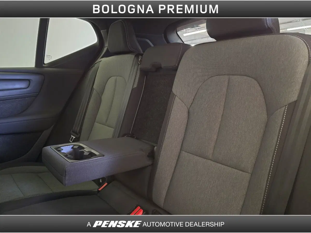 Volvo XC40 usata a Bologna (13)
