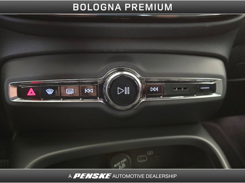 Volvo XC40 usata a Bologna (15)