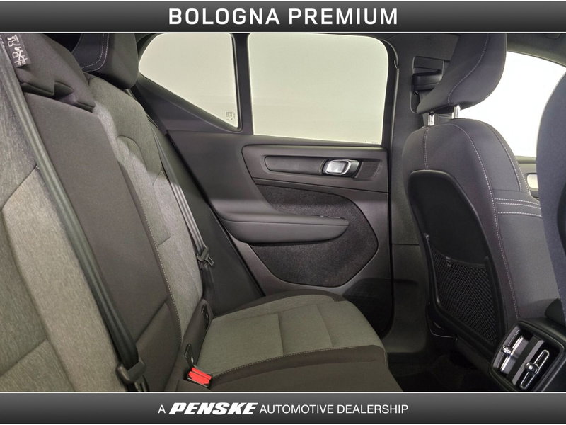 Volvo XC40 usata a Bologna (4)