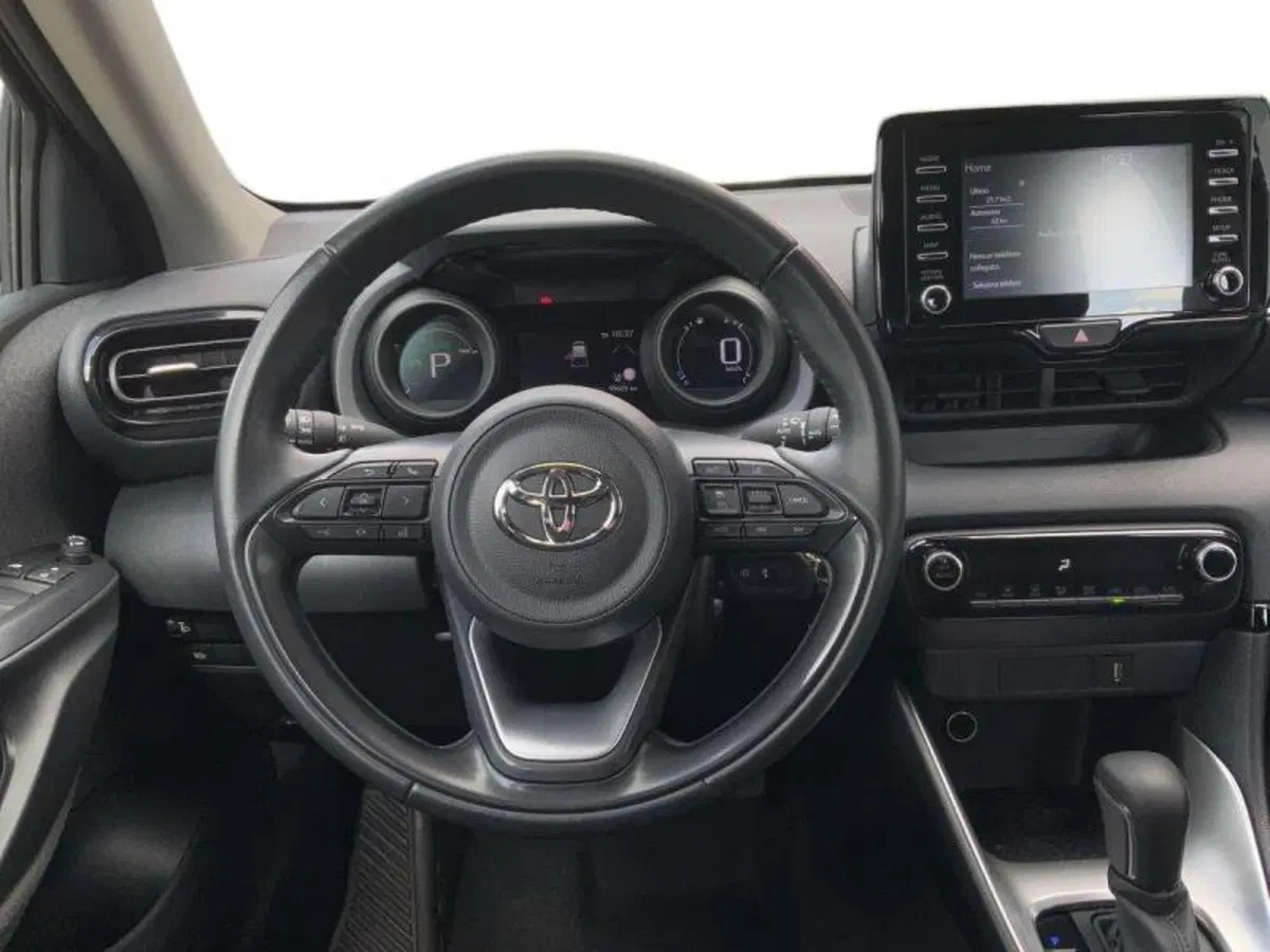 Toyota Yaris usata a Perugia (8)