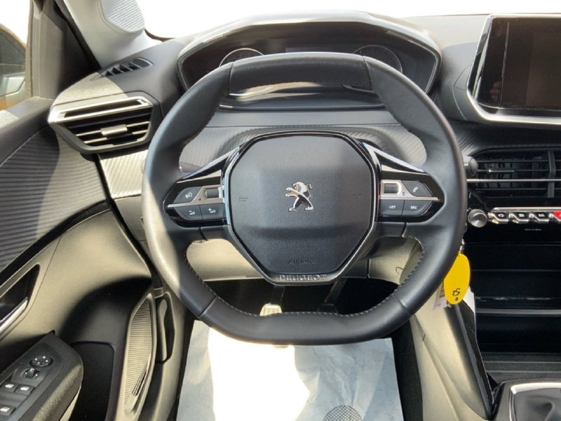 Peugeot 208 usata a Perugia (12)