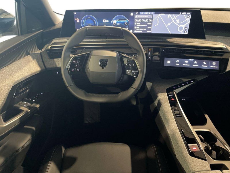 Peugeot 5008 nuova a Salerno (10)