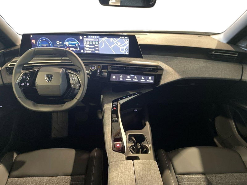 Peugeot 5008 nuova a Salerno (11)