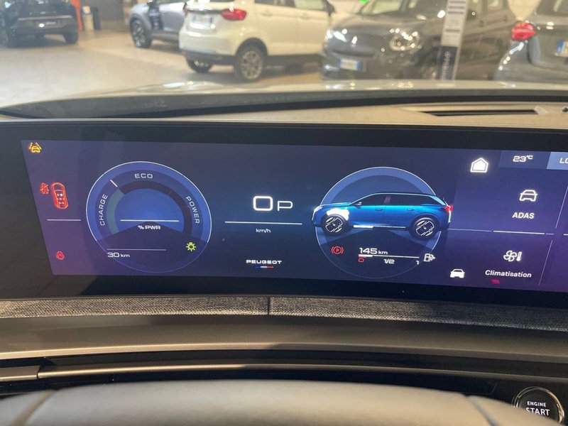 Peugeot 5008 nuova a Salerno (12)