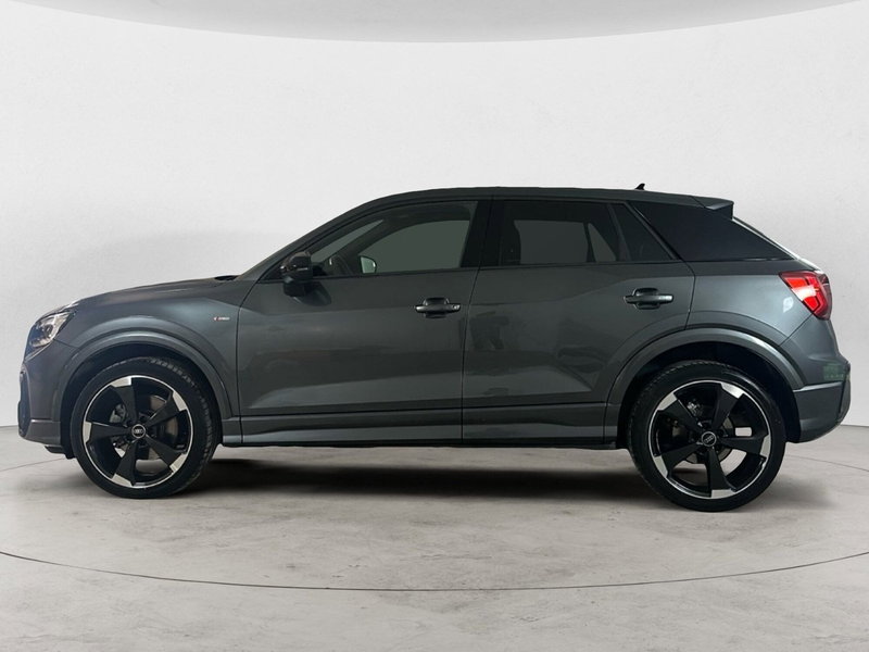 Audi Q2 usata a Napoli (3)