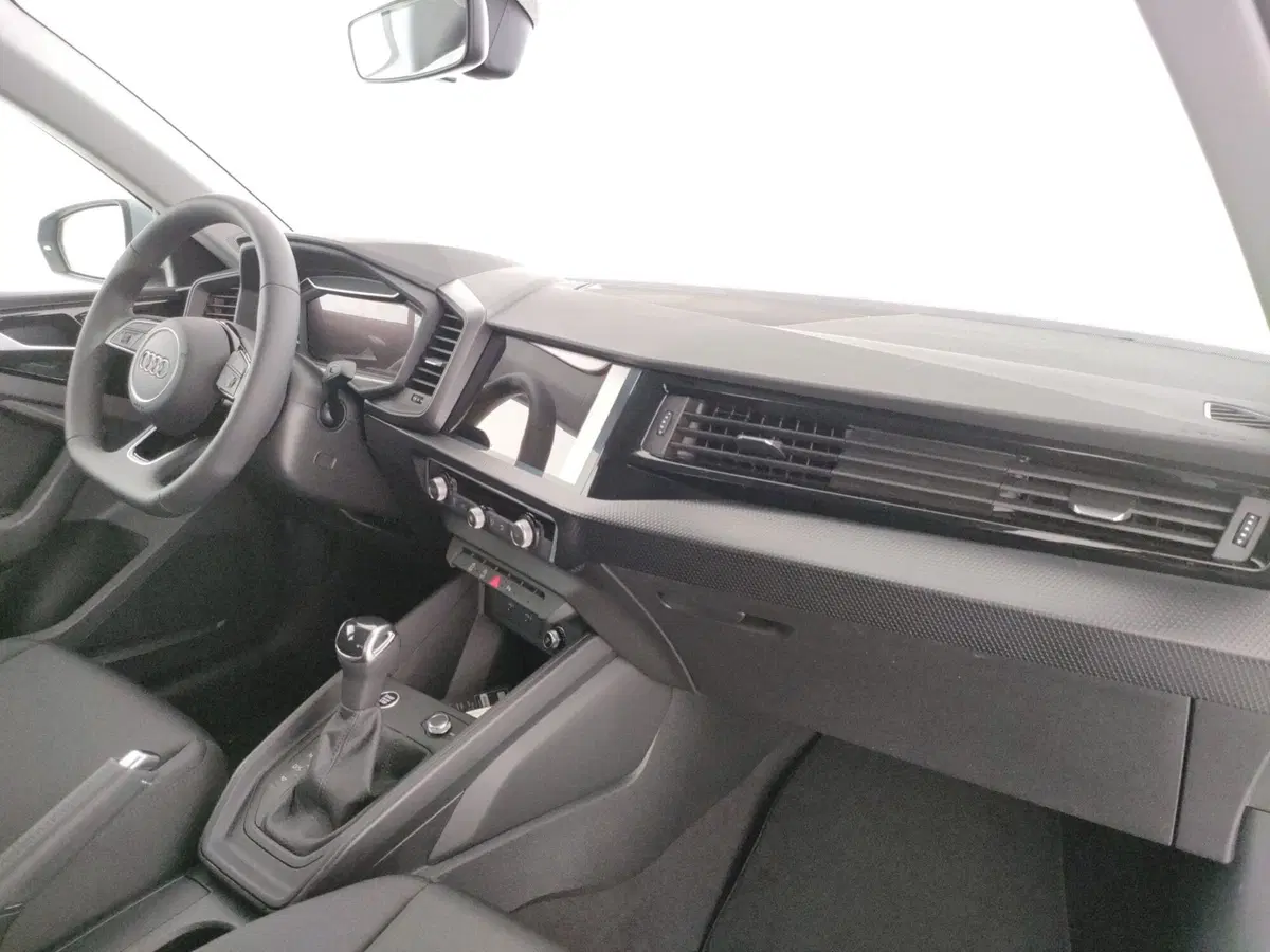 Audi A1 Sportback usata a Napoli (7)
