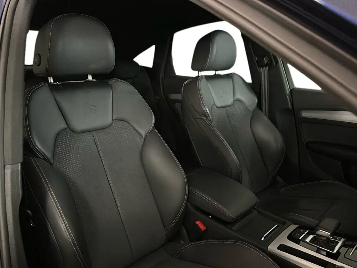 Audi Q5 Sportback usata a Napoli (9)