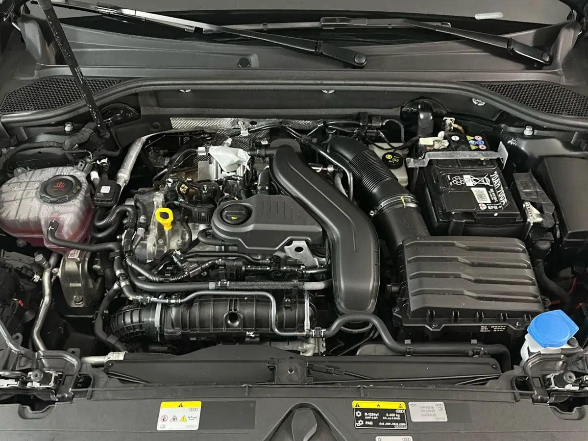 Audi Q2 usata a Napoli (18)