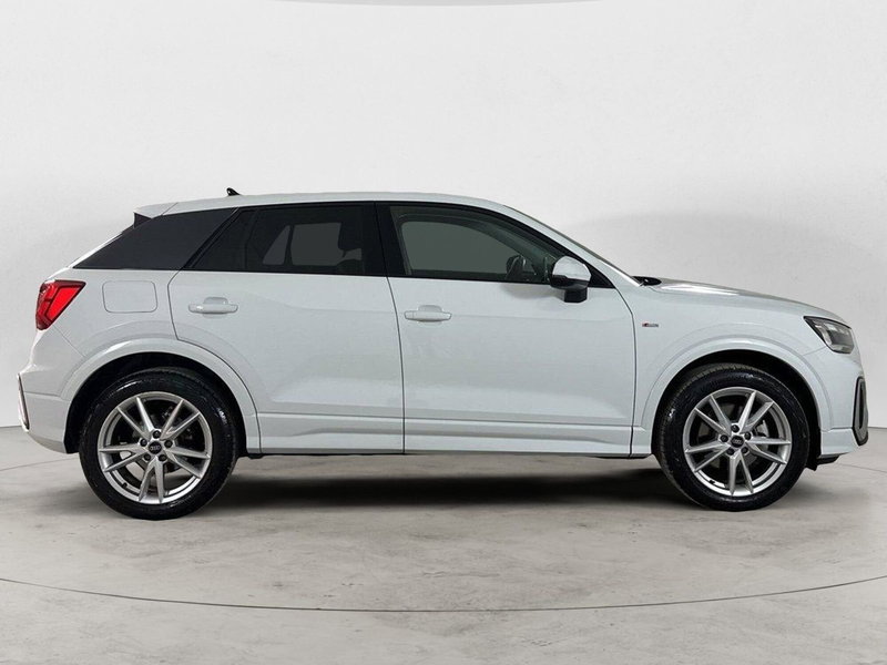 Audi Q2 usata a Napoli (5)
