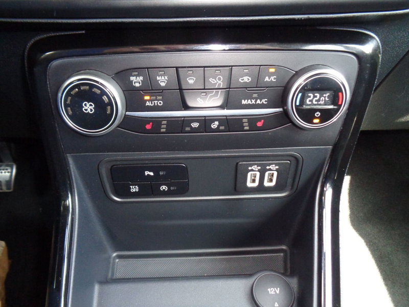 Ford EcoSport usata a Treviso (16)