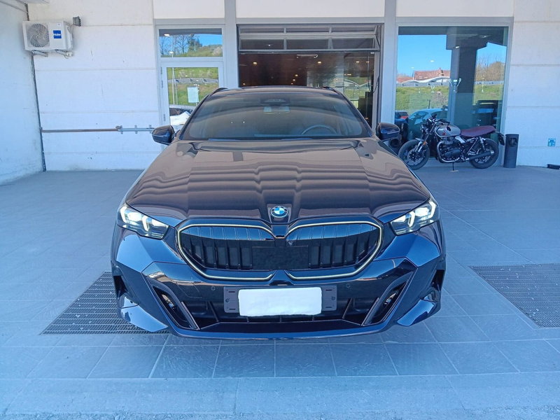 BMW Serie 5 Touring usata a Asti (9)