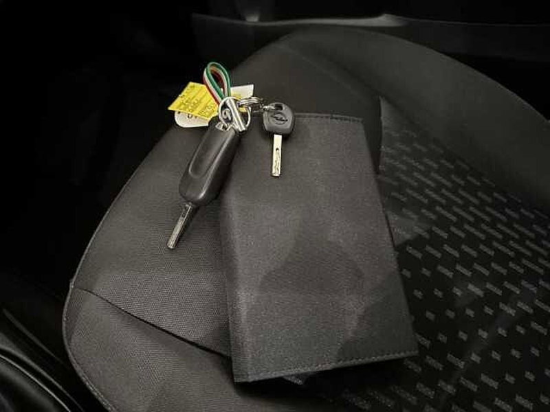 Opel Karl usata a Prato (18)