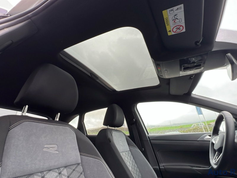 Volkswagen Taigo usata a Potenza (11)