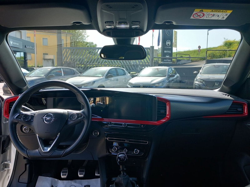 Opel Mokka usata a Lucca (14)