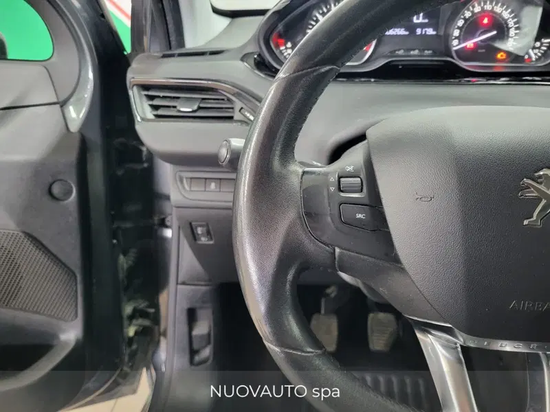 Peugeot 208 usata a Arezzo (10)