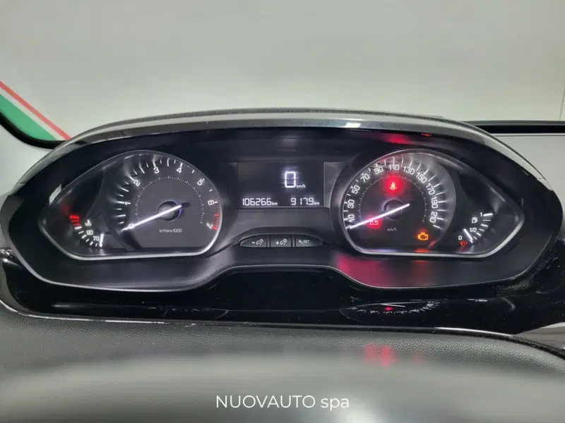 Peugeot 208 usata a Arezzo (12)