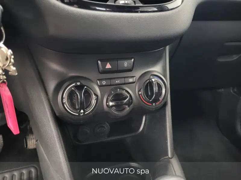 Peugeot 208 usata a Arezzo (17)