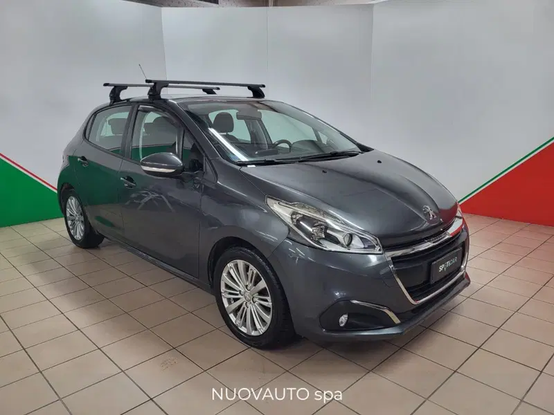 Peugeot 208 usata a Arezzo (2)