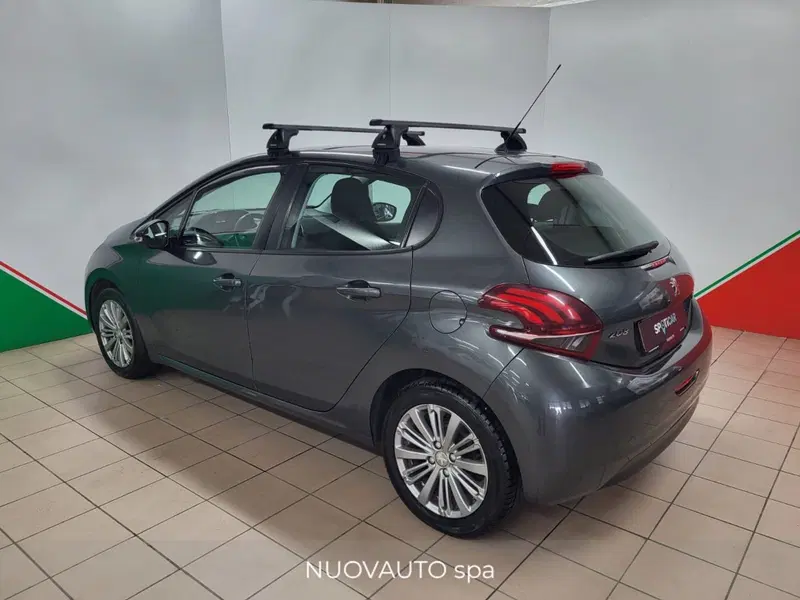 Peugeot 208 usata a Arezzo (6)