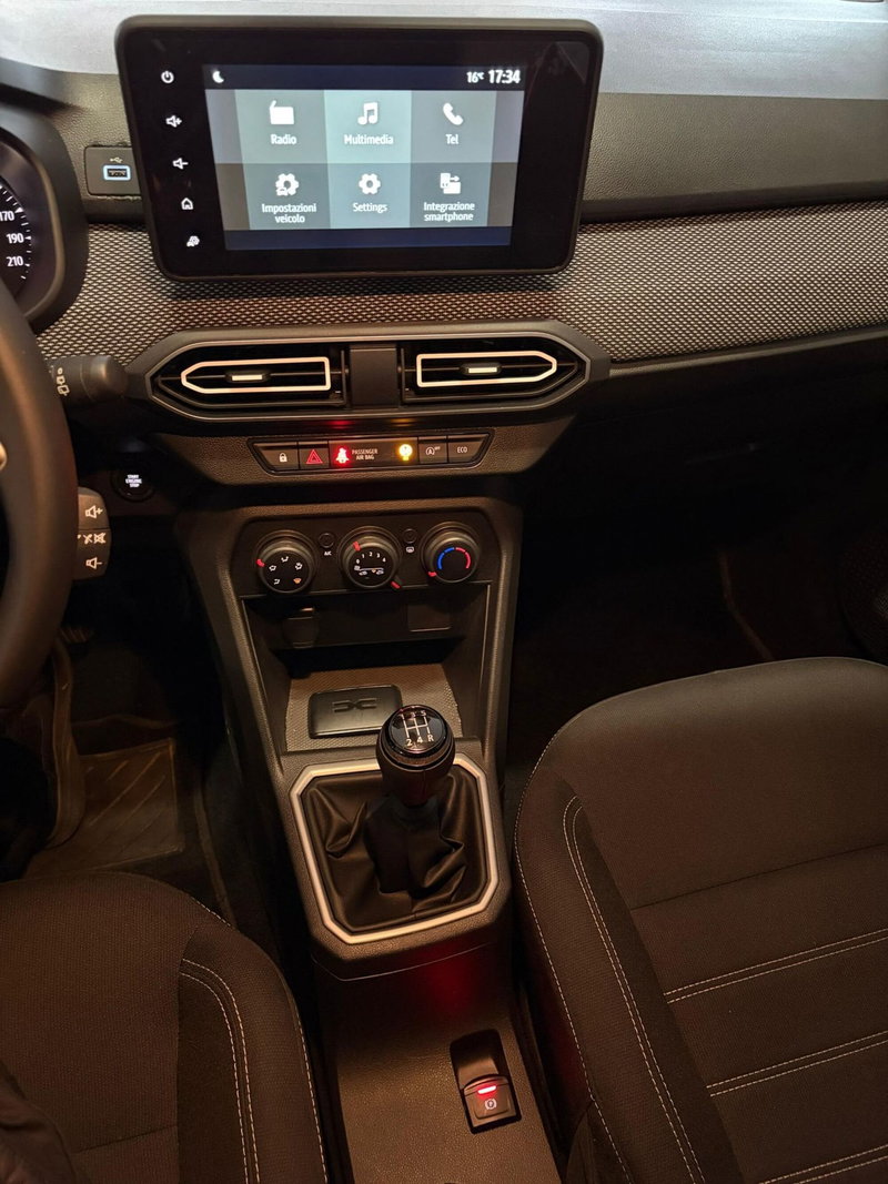 Dacia Sandero Streetway usata a Milano (10)