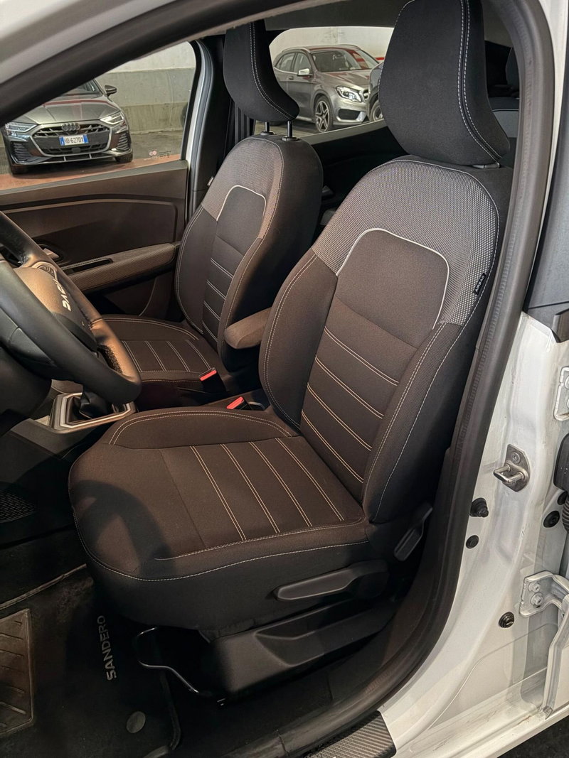 Dacia Sandero Streetway usata a Milano (11)