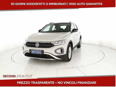Volkswagen T-Roc 1.0 TSI Life del 2023 usata a San Giovanni Teatino