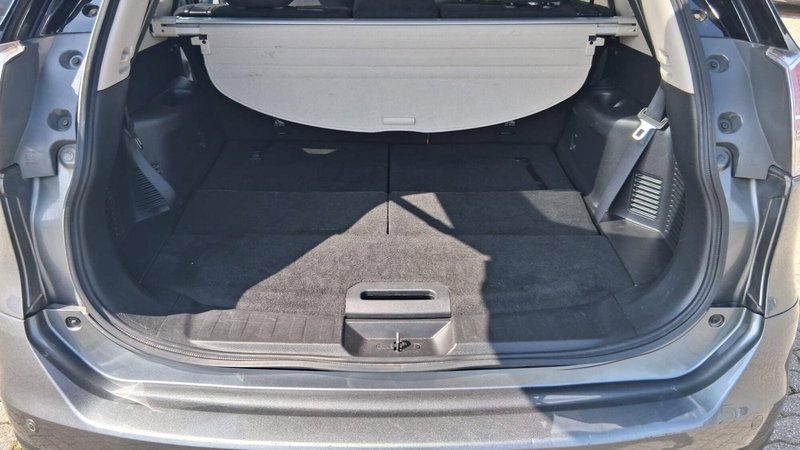 Nissan X-Trail usata a Monza e Brianza (10)