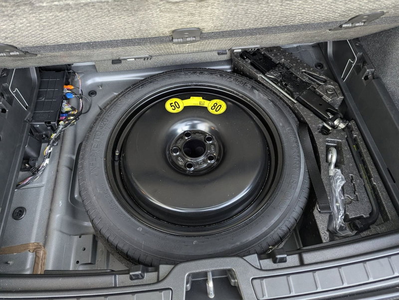 Volvo XC40 usata a Pescara (15)