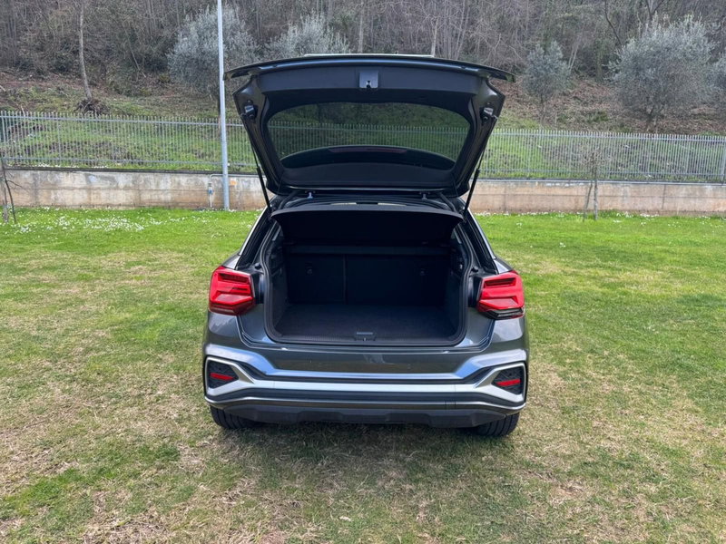 Audi Q2 usata a Salerno (12)