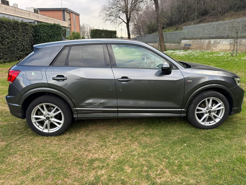 Audi Q2 usata a Salerno (14)