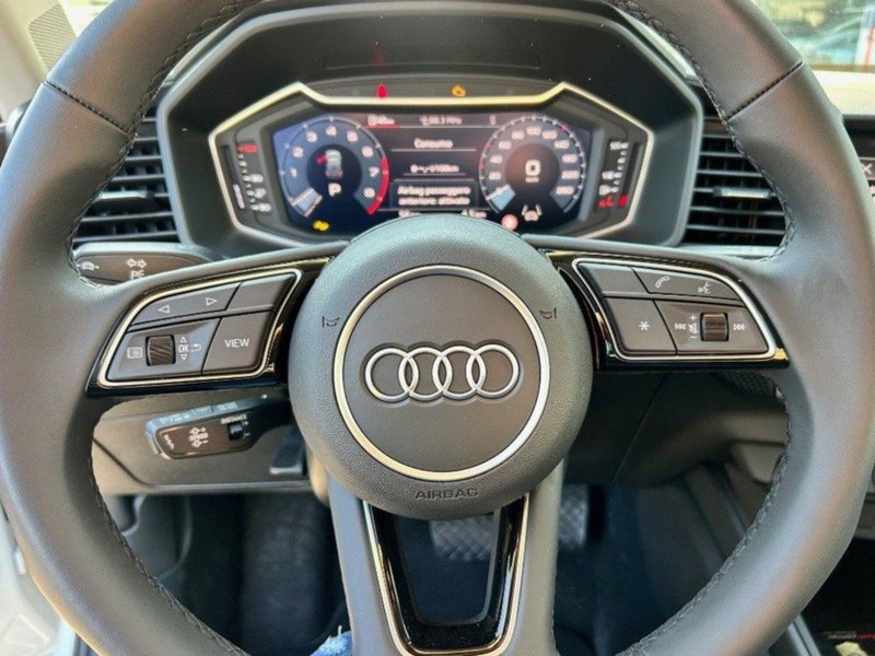 Audi A1 Sportback nuova a Salerno (11)
