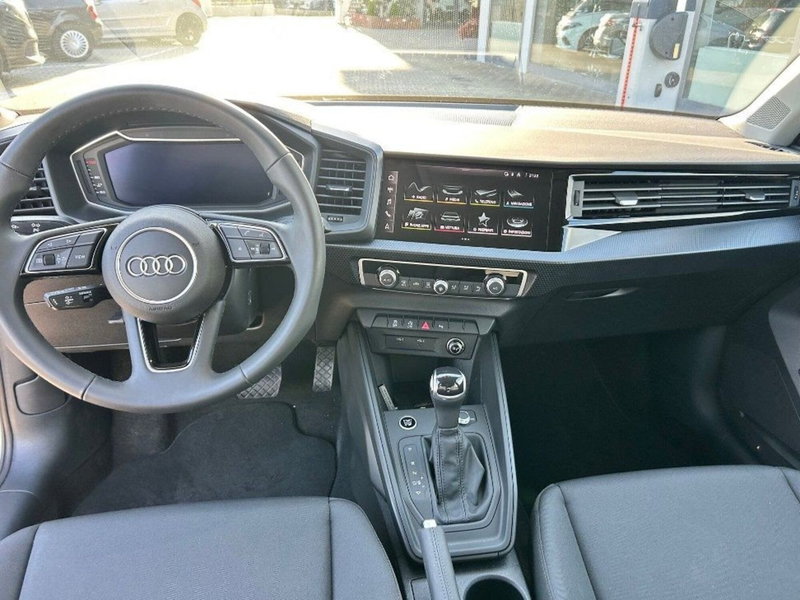 Audi A1 Sportback nuova a Salerno (5)