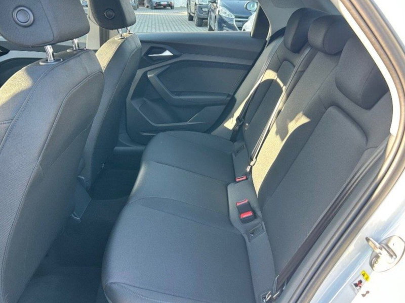 Audi A1 Sportback nuova a Salerno (7)