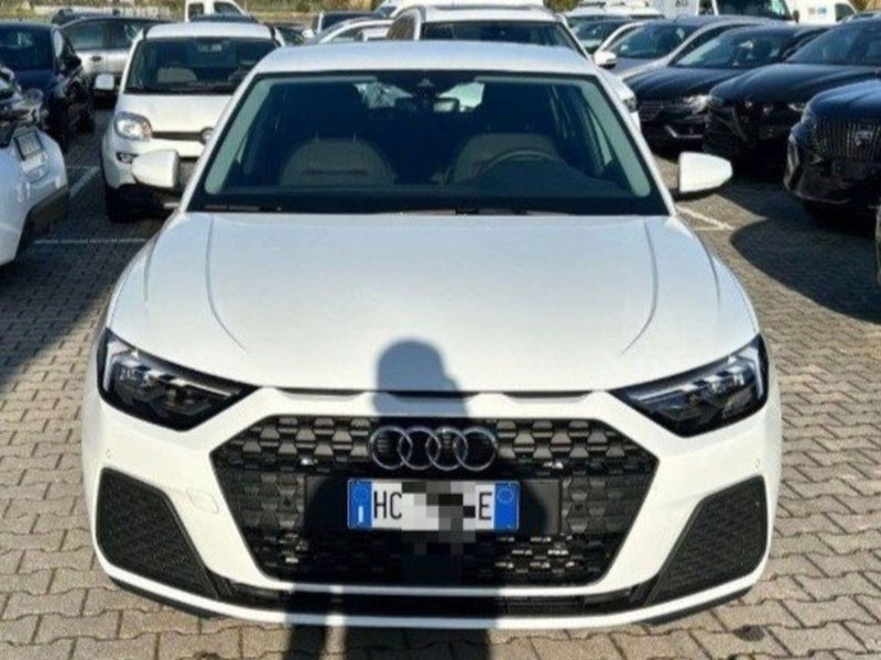 Audi A1 Sportback nuova a Salerno (9)