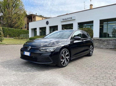 Volkswagen Golf 2.0 TDI 150 CV DSG SCR R-Line del 2020 usata a Casatenovo