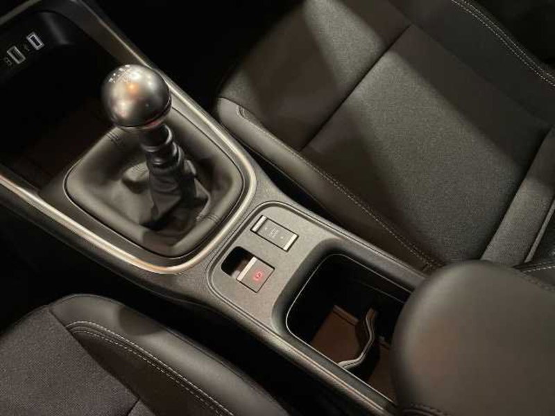 Jeep Avenger usata a Prato (17)