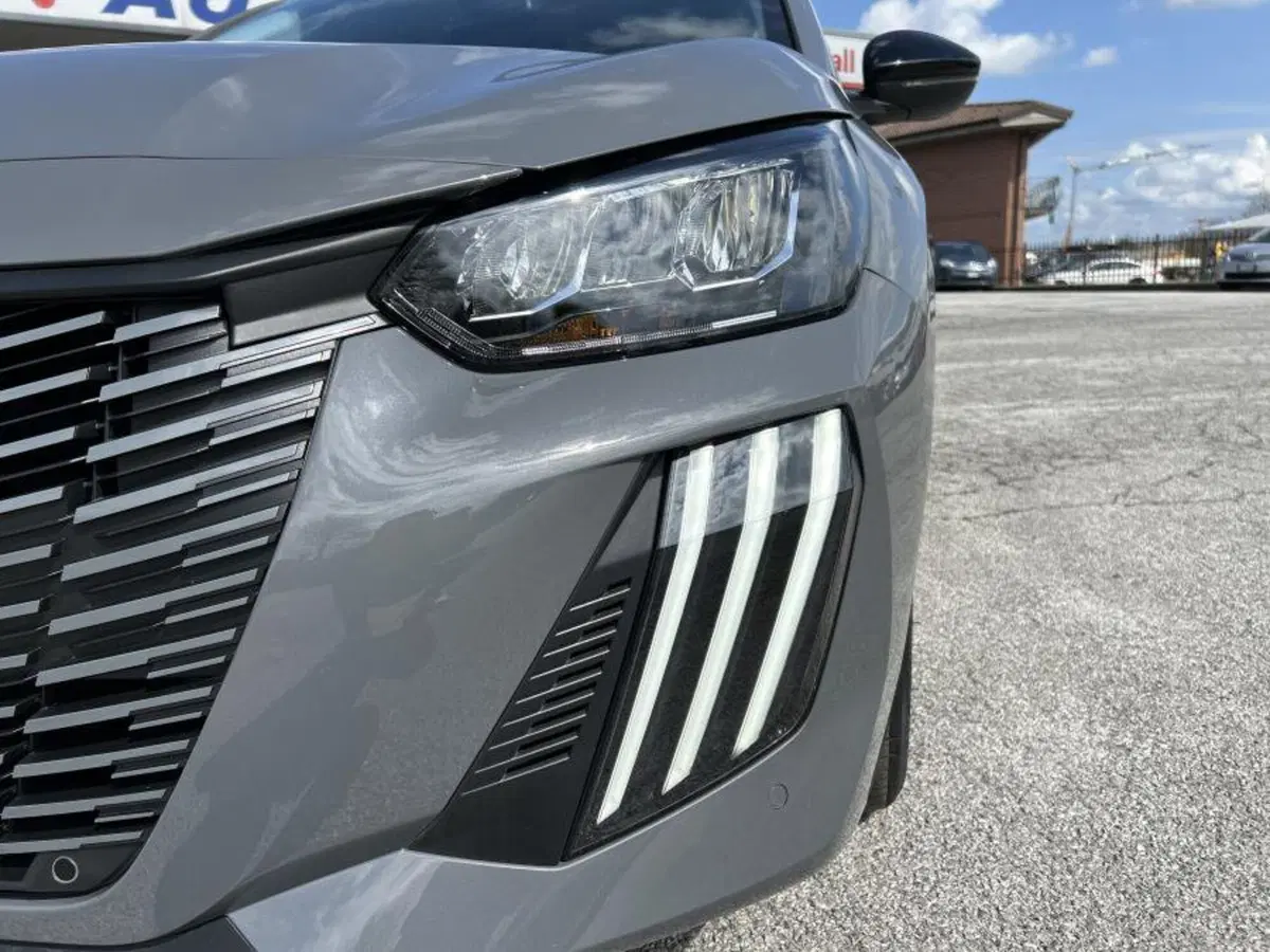 Peugeot 208 usata a Cuneo (6)