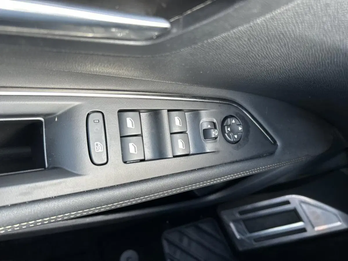 Peugeot 3008 usata a Cuneo (20)
