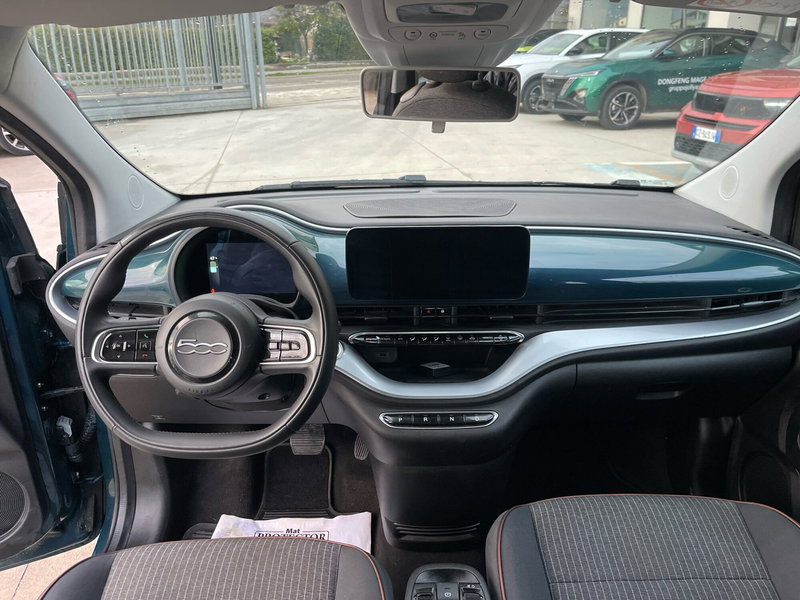 Fiat 500 Cabrio usata a Frosinone (11)