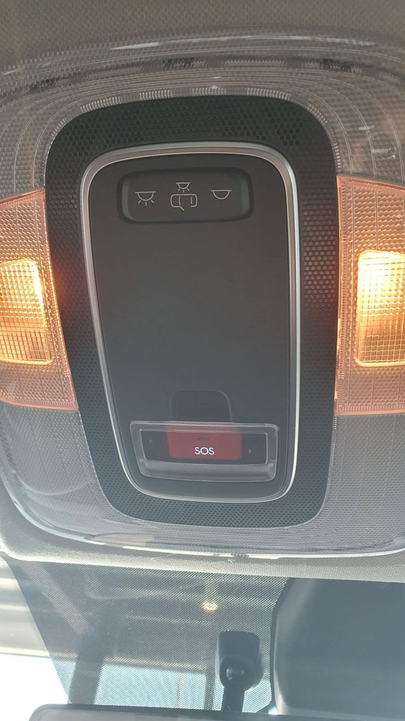 Hyundai i20 nuova a Frosinone (14)